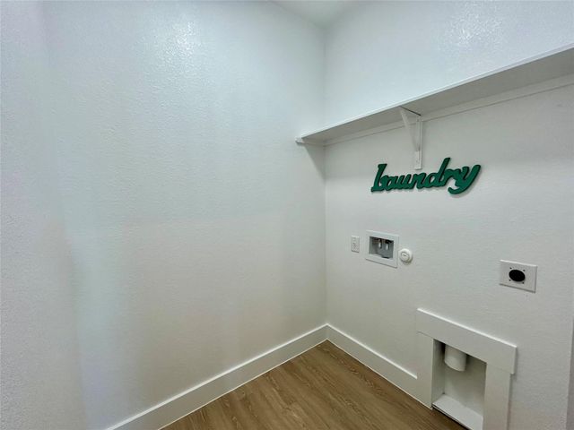 120 Kaelepulu DR, Bastrop, TX 78602