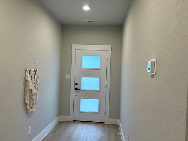 120 Kaelepulu DR, Bastrop, TX 78602