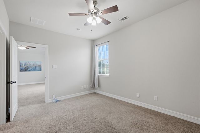 5700 Waterford Lane, Mckinney, TX 75071