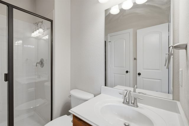 5700 Waterford Lane, Mckinney, TX 75071