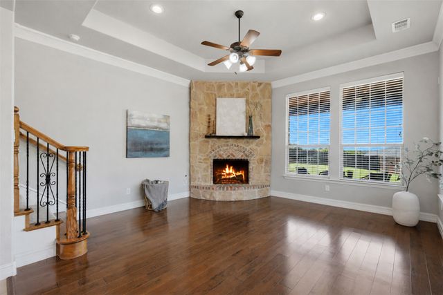 5700 Waterford Lane, Mckinney, TX 75071