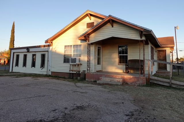 1201 S Dallas St, Midland, TX 79701