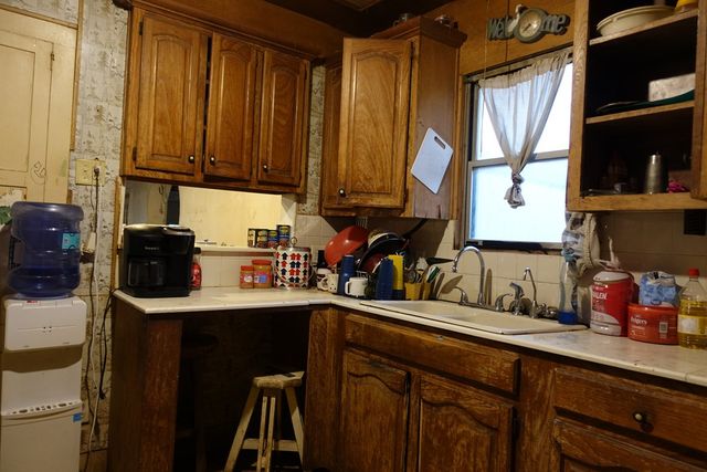 1201 S Dallas St, Midland, TX 79701