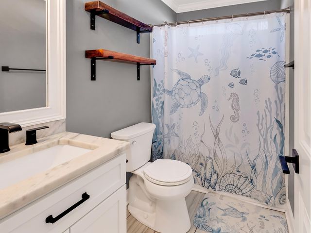 100 Vista Oaks Ct., Murrells Inlet, SC 29576