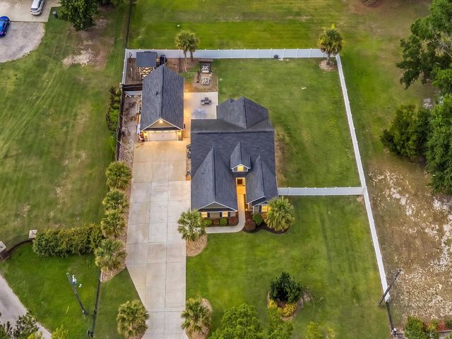 100 Vista Oaks Ct., Murrells Inlet, SC 29576