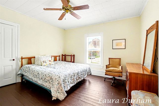 223 N Walnut Street, Allegan, MI 49010