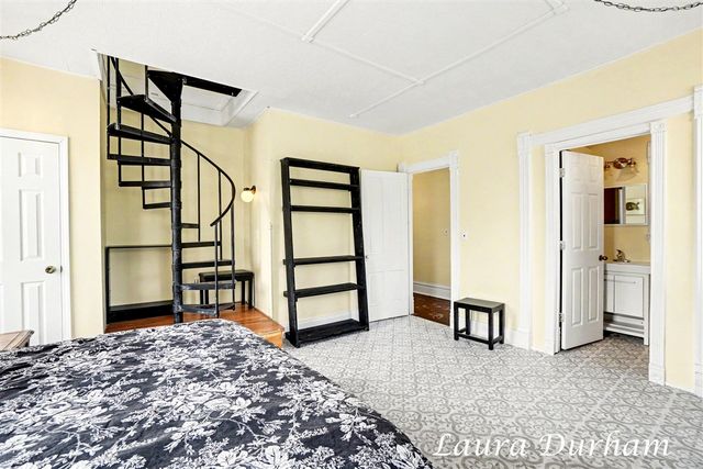 223 N Walnut Street, Allegan, MI 49010