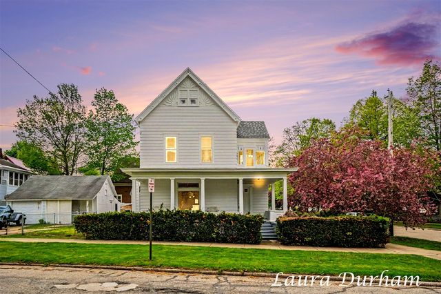 223 N Walnut Street, Allegan, MI 49010