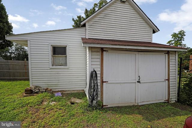 690 MAIN ST, Sewell, NJ 08080