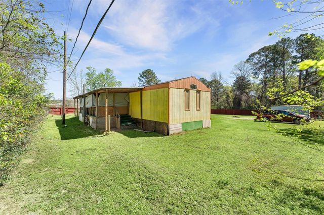 606 S S Pine Hill Street, Pinehurst, TX 77362