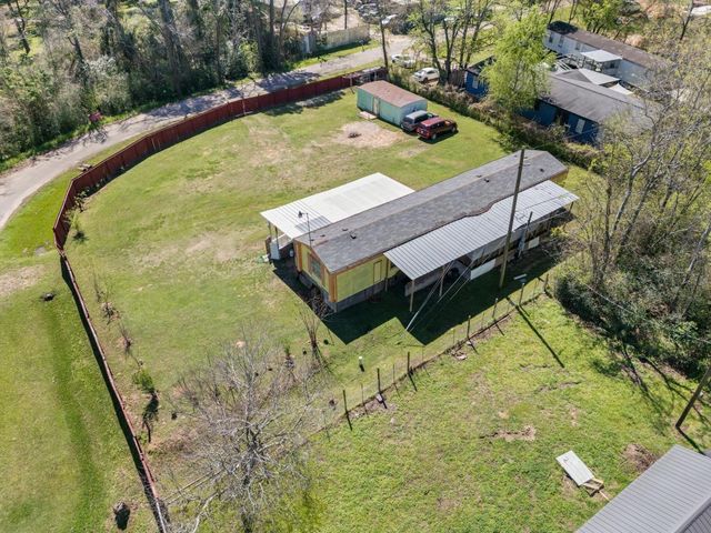 606 S S Pine Hill Street, Pinehurst, TX 77362