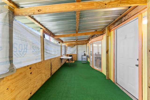 606 S S Pine Hill Street, Pinehurst, TX 77362