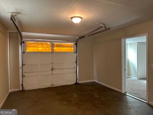 2755 Knollberry Lane, Decatur, GA 30034