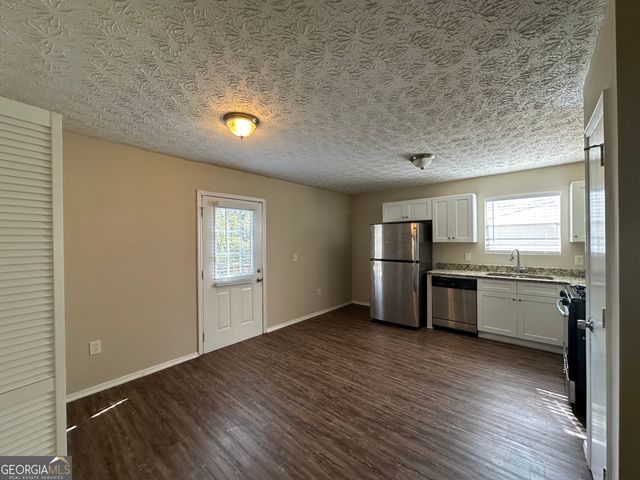 2755 Knollberry Lane, Decatur, GA 30034