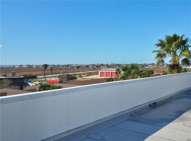 14514 E Cabana St 309, Corpus Christi, TX 78418