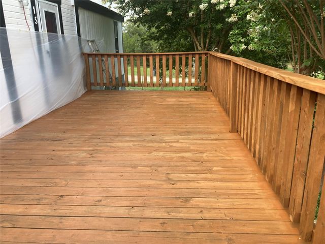 153 Royal RD, Cedar Creek, TX 78612