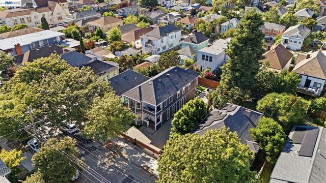 1026 54Th St, Oakland, CA 94608