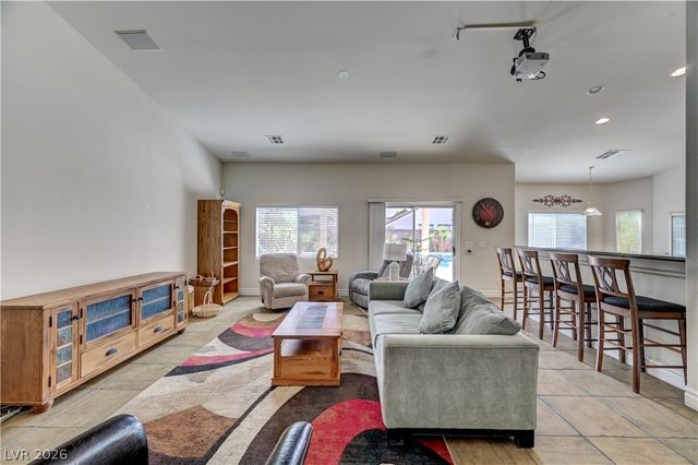 2201 Double Tree Avenue, Henderson, NV 89052