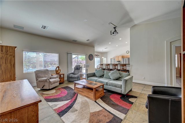 2201 Double Tree Avenue, Henderson, NV 89052