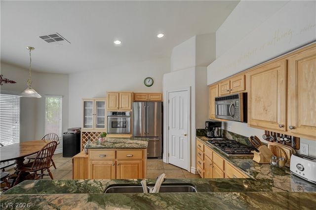 2201 Double Tree Avenue, Henderson, NV 89052