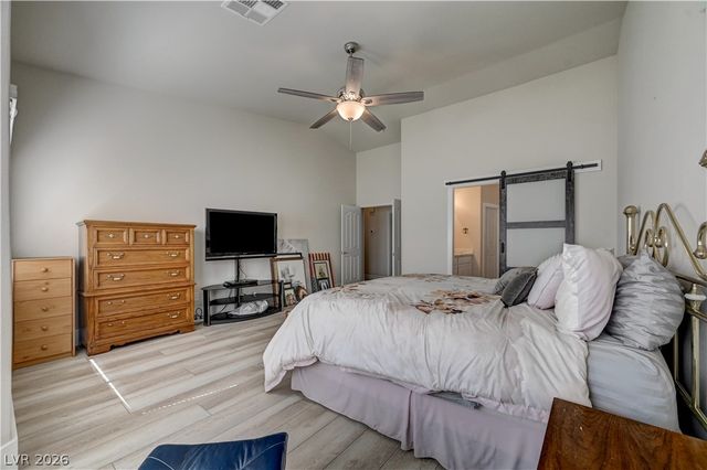 2201 Double Tree Avenue, Henderson, NV 89052