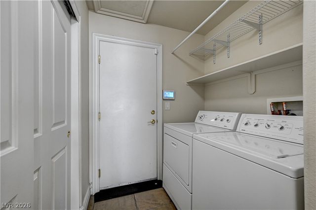 2201 Double Tree Avenue, Henderson, NV 89052
