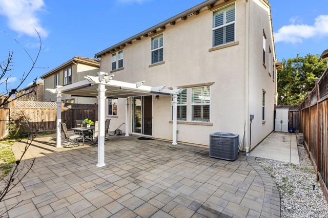 41 Caspian Way, Gilroy, CA 95020