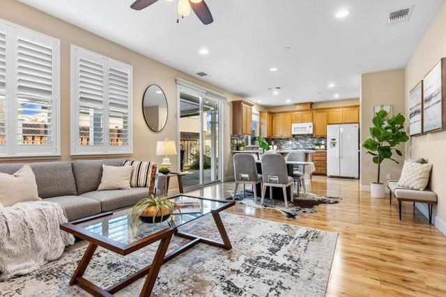 41 Caspian Way, Gilroy, CA 95020