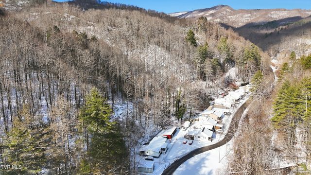 1848 Derby Road, Appalachia, VA 24216