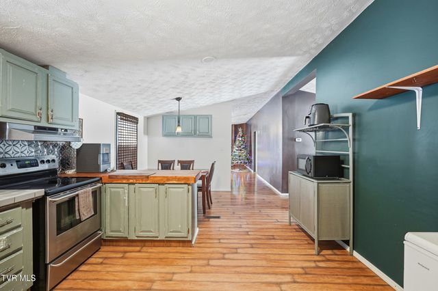 1848 Derby Road, Appalachia, VA 24216