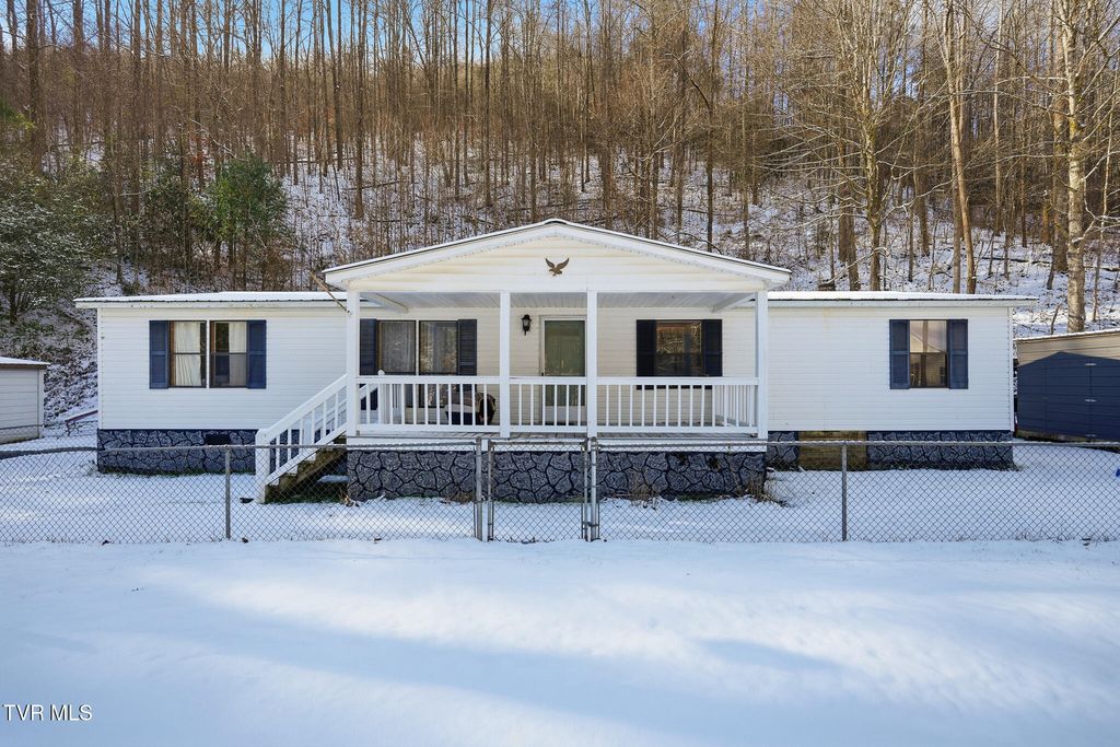1848 Derby Road, Appalachia, VA 24216