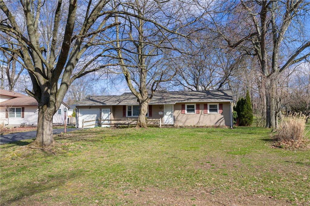 19 Berna Lane, Chili, NY 14624