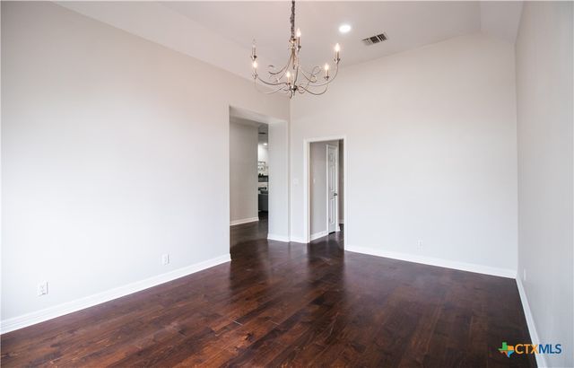 202 Ridge View, Victoria, TX 77904