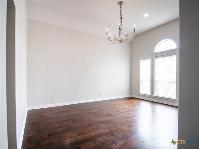 202 Ridge View, Victoria, TX 77904