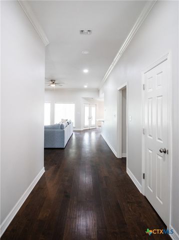 202 Ridge View, Victoria, TX 77904