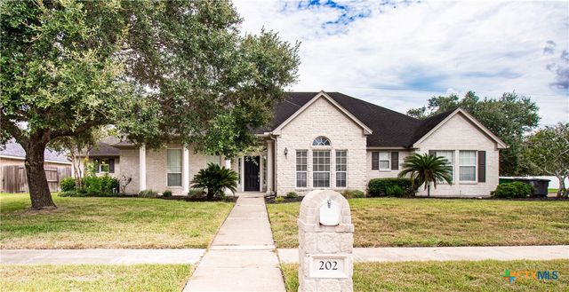 202 Ridge View, Victoria, TX 77904
