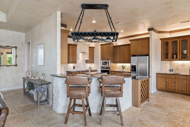 113 Wennmohs PL, Horseshoe Bay, TX 78657