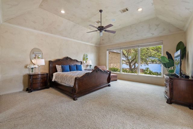 113 Wennmohs PL, Horseshoe Bay, TX 78657