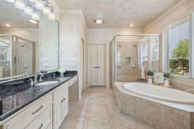 113 Wennmohs PL, Horseshoe Bay, TX 78657