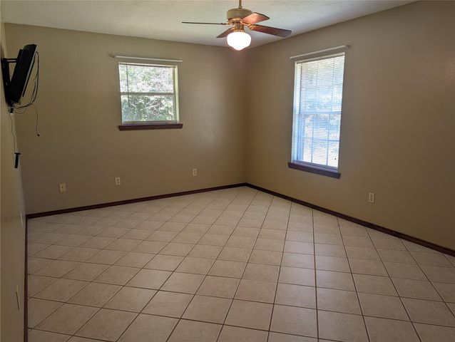 25383 Moss Circle, Cleveland, TX 77328