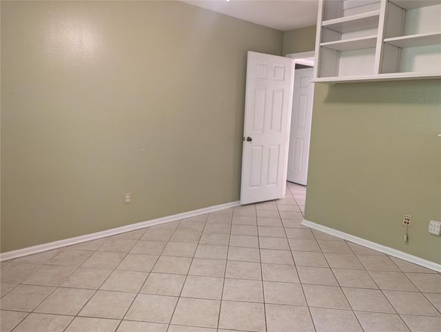 25383 Moss Circle, Cleveland, TX 77328