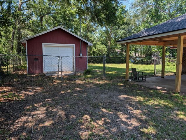 25383 Moss Circle, Cleveland, TX 77328