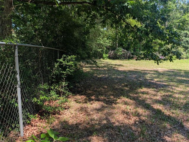 25383 Moss Circle, Cleveland, TX 77328