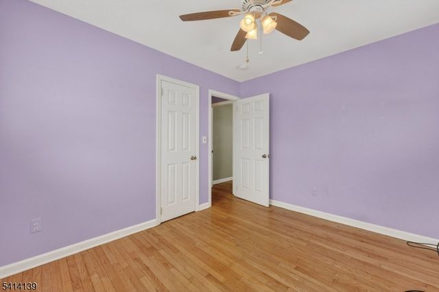 24 4Th Ave, Woodbridge Twp., NJ 07064