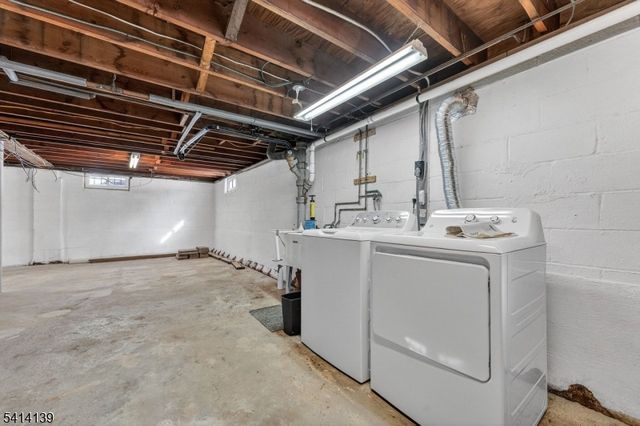 24 4Th Ave, Woodbridge Twp., NJ 07064