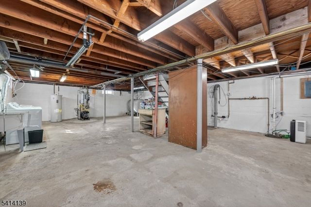 24 4Th Ave, Woodbridge Twp., NJ 07064