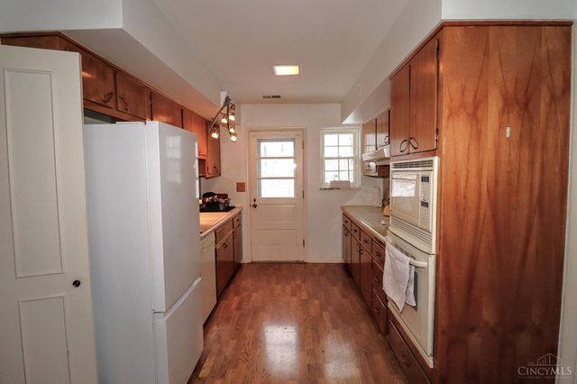 3521 Section Road, Cincinnati, OH 45237