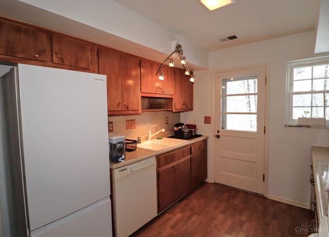 3521 Section Road, Cincinnati, OH 45237