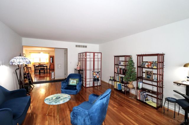 3521 Section Road, Cincinnati, OH 45237