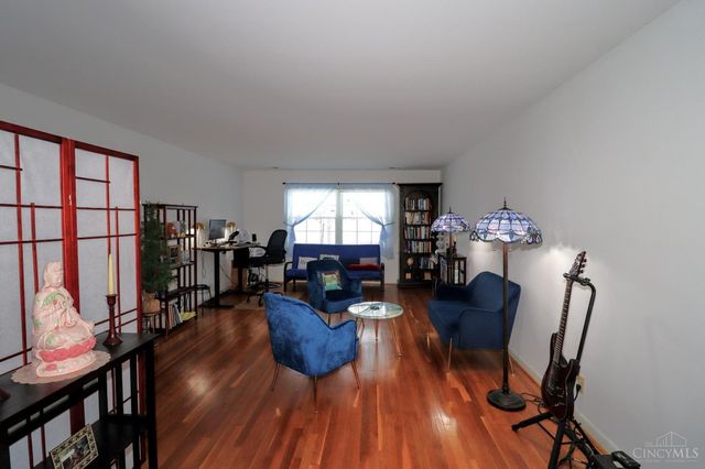 3521 Section Road, Cincinnati, OH 45237